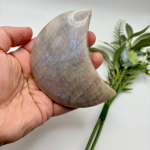 Moonstone Moon - Picture 6 of 6